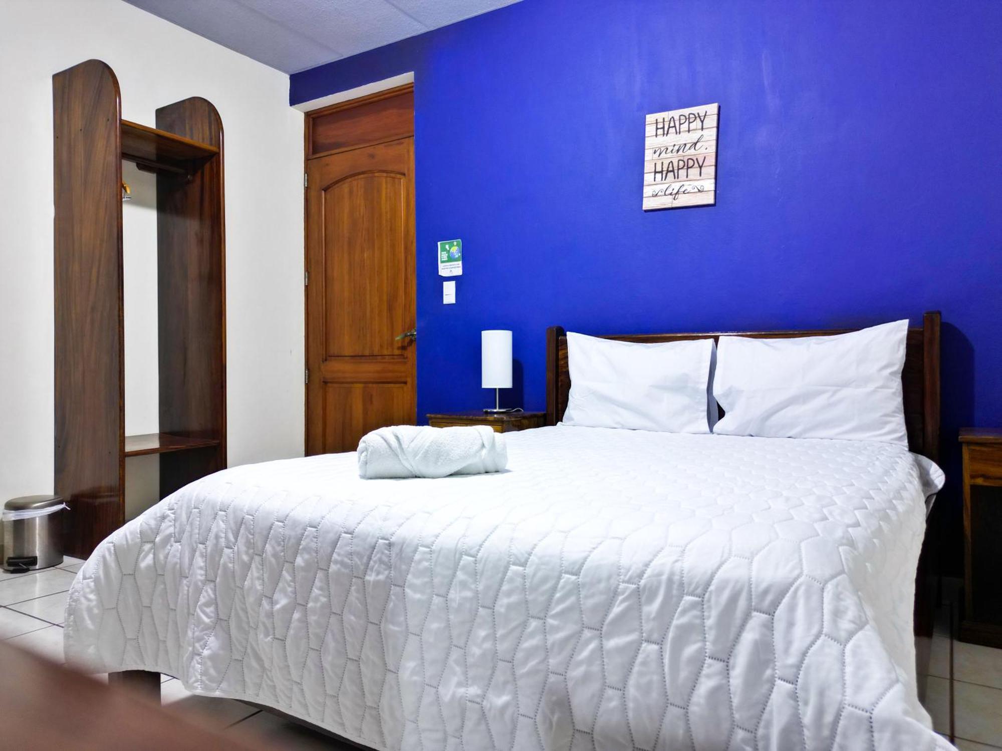 Hotel Suenos Сан-Сальвадор Экстерьер фото