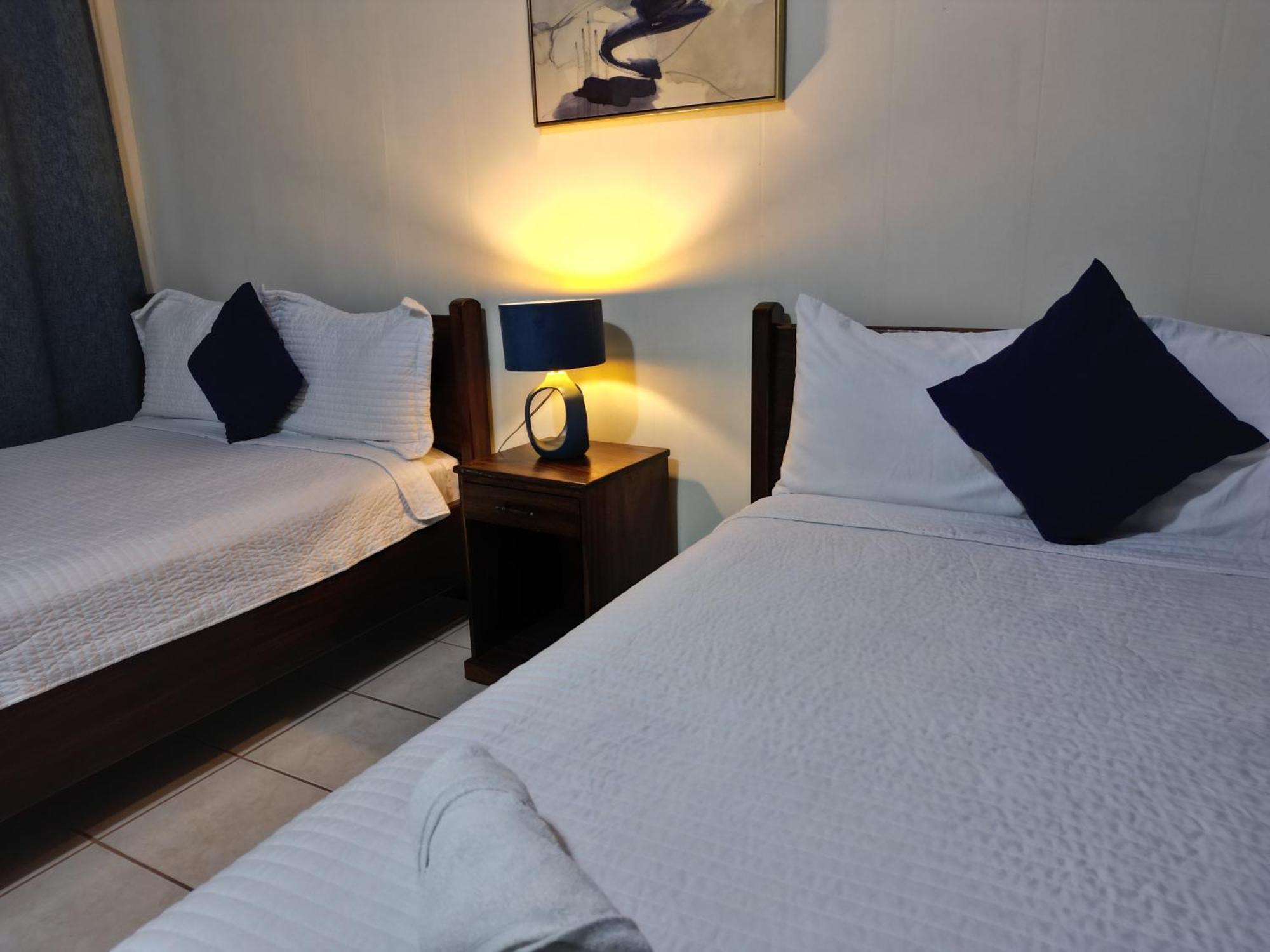 Hotel Suenos Сан-Сальвадор Экстерьер фото